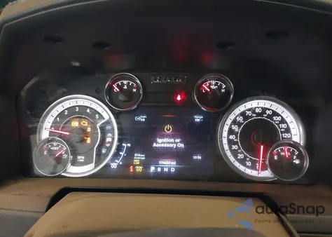 2013 Ram 2500 Laramie z USA, uszkodzony, nr VIN 3C6UR5NL6DG617452